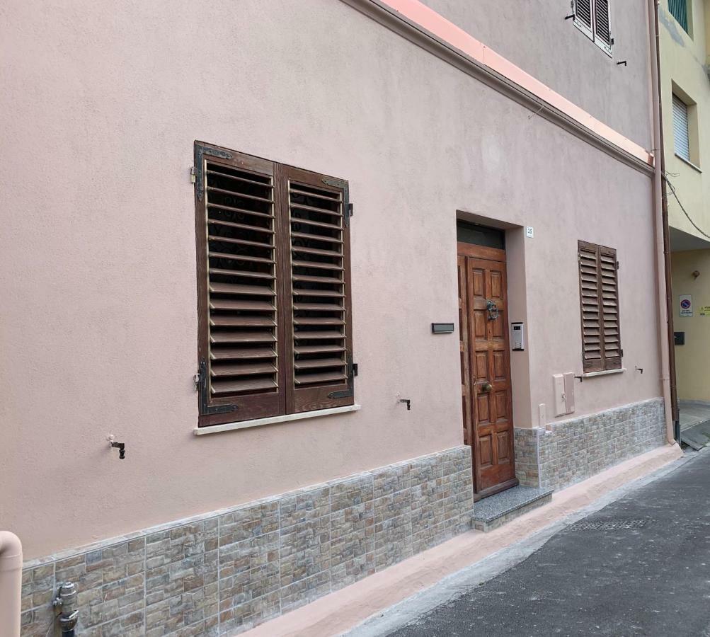 Bedroom Low Cost Di Elisa Quartucciu Exterior foto